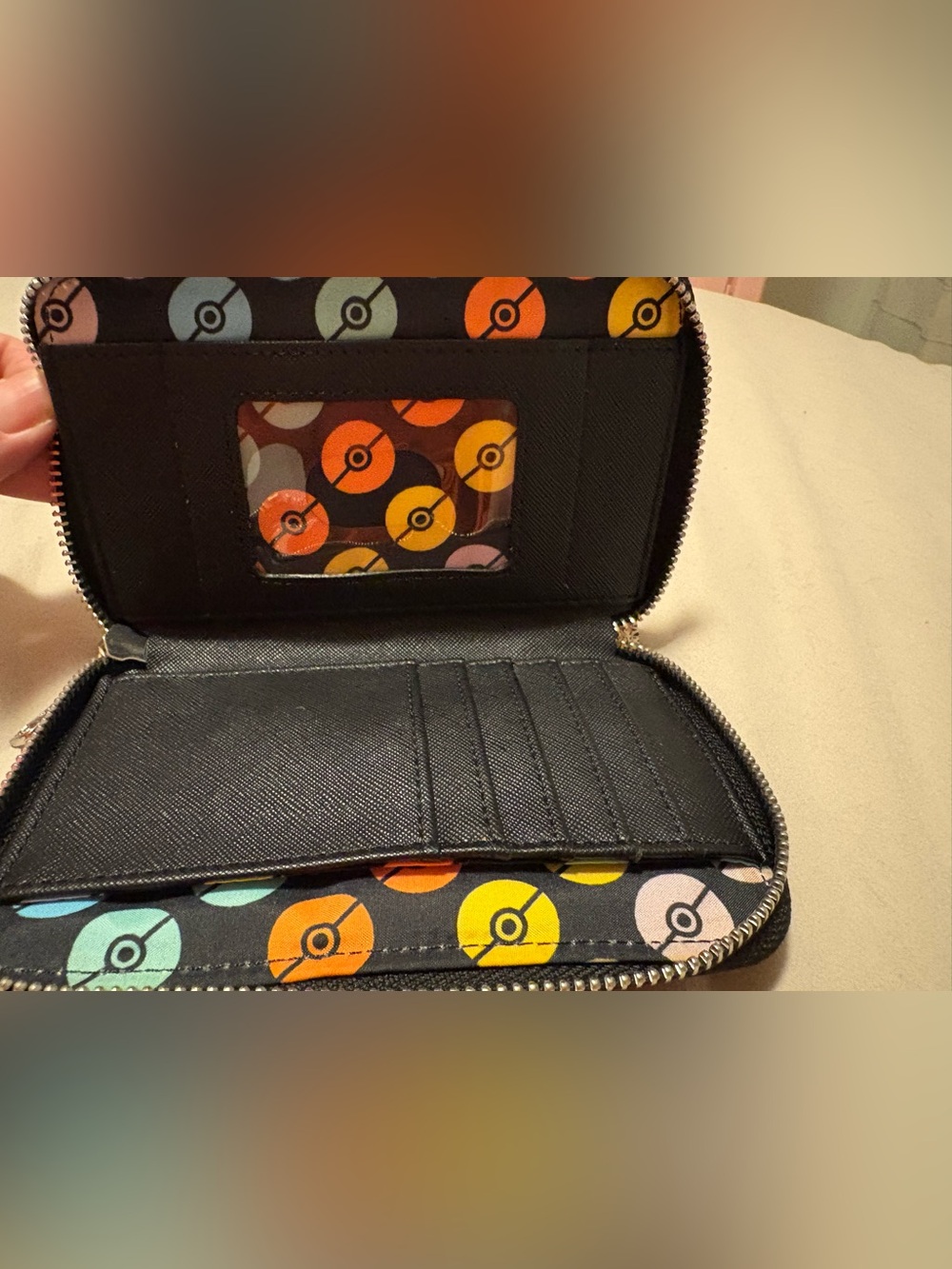 Loungefly Pokémon wallet - Picture 4 of 5